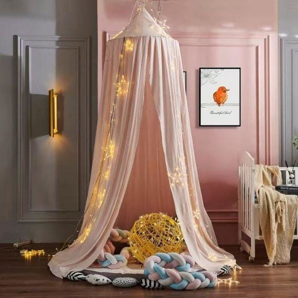 Ciel-de-lit-rose-pale