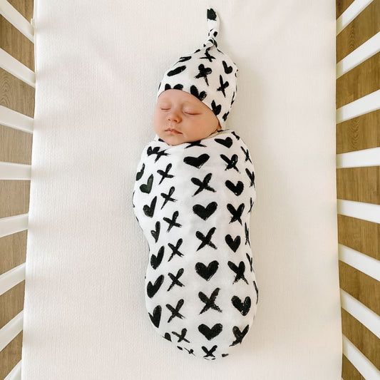 Couverture_d_emmaillotage_Coeur