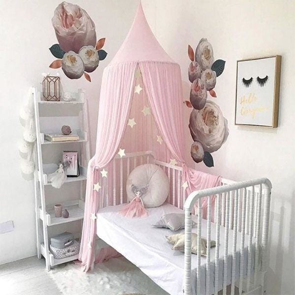 Ciel-de-lit-rose-fille