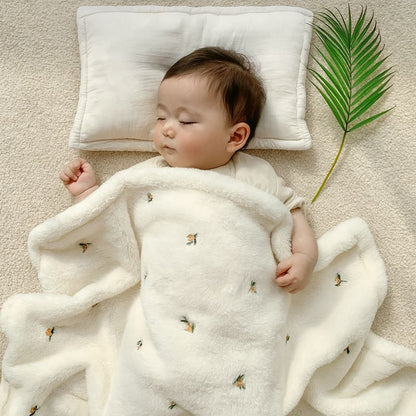 Couverture_bebe_olives_emmaillotee